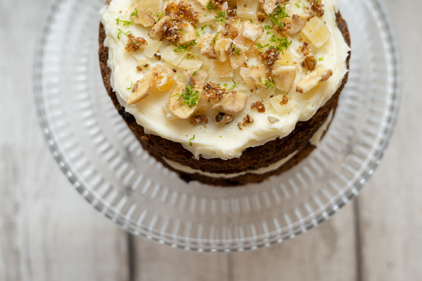 Round Hummingbird Cake