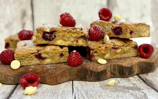 Six Box Slice of Raspberry & White Chocolate Blondie